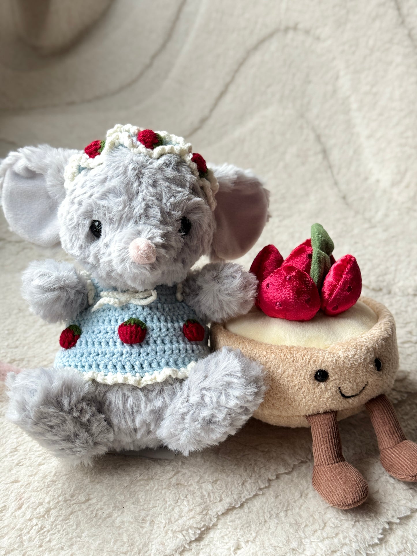 Crochet Strawberry Dress & Headband for Jellycat Yummy Mouse – Cute Cottagecore Outfit